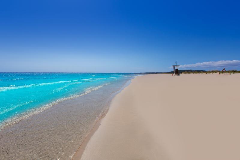 Son Bou donde alojarse en Menorca