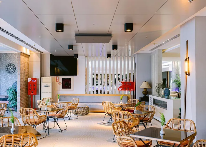 En İyi Çeşme Beach Hotel