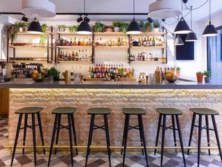 Hans' Bar  Grill at 11 Cadogan Gardens